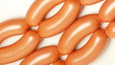Smoke-permeable frankfurter casing